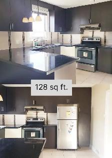 Room for Rent | Main floor Scarborough (FEMALE ONLY) - Photo 2