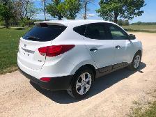2015 Hyundai Tucson AWD - Photo 4