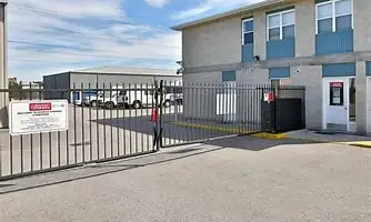 Access Storage-Etobicoke Queens Plate - Call today(416)747-9514