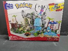 Pokemon Jungle Voyage Megablocks Playset NEW