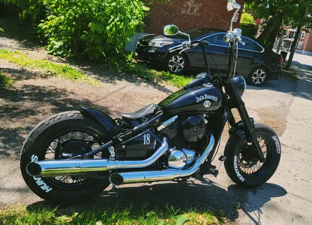 KAWASAKI VULCAN 800 2005 JUSTE 30 000 KM ROULE SUPER BIEN CONVER