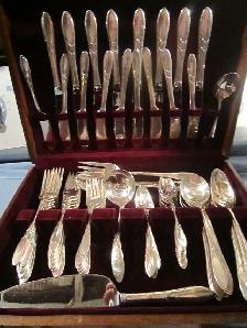 #22-72I   LADY HAMILTON silverware set for 8 - Photo 2