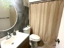 3-Bedroom Condo in London for Rent   Studio Basement Apartment - Photo 7