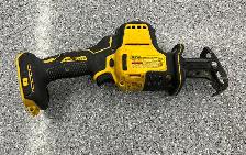 DeWalt DCS369 Compact Reciprocating Saw - Photo 2