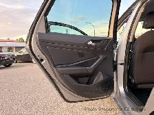 2020 Volkswagen Jetta Comfortline-ONE OWNER-6 SPEED! CERTIFIED - Photo 24