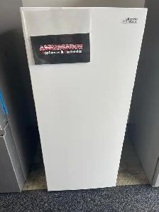 NEW Arctic King 2 In 1 Convertible  Freezer & Fridge 7.0  Cu.Ft - Photo 2
