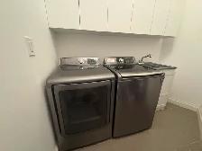 clean, comfortable living - Photo 6
