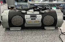 JVC RV-NB20B BoomBox