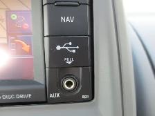 2010 Chrysler Town & Country Limited 4.0L V6 7 Pass. | Nav/R.Cam - Photo 23