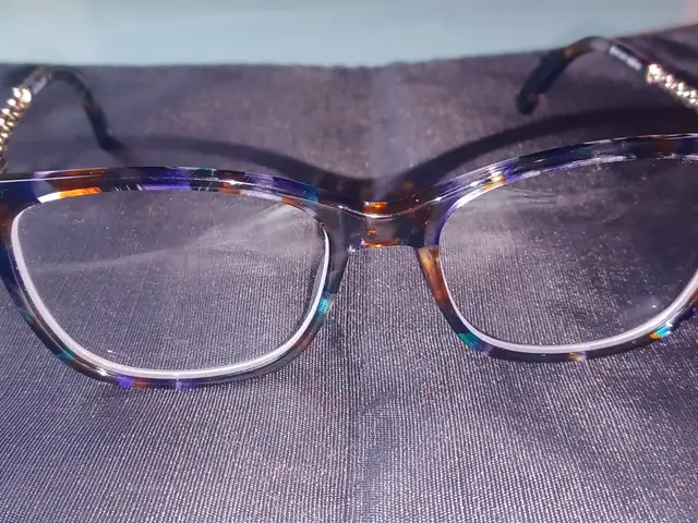 Brand New Eye Glasses - Ladies /Westmount area