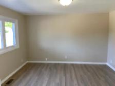 1 Bedroom Apartment on main floor in West End - Photo 5