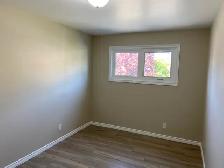 1 Bedroom Apartment on main floor in West End - Photo 8