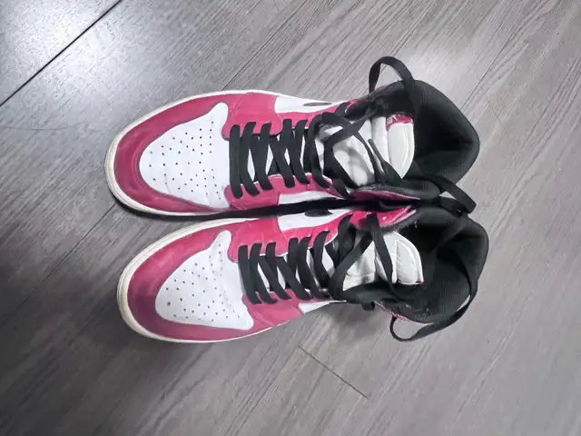 Nike Air Jordan 1 OH Chicago White High Top Sneakers
