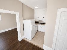 1 bedroom unit within 4-plex in large home- 210 Ontario - Photo 3