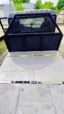 Flatbed truck - Photo 8