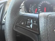 2017 CHEVROLET TRAX LT - B/U CAMERA - CARGO COVER - BUCKET SEATS - Photo 13