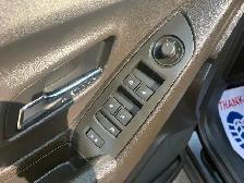 2017 CHEVROLET TRAX LT - B/U CAMERA - CARGO COVER - BUCKET SEATS - Photo 16