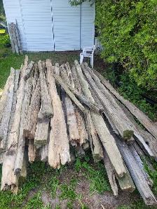 Cedar fence rails - Photo 2