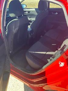 2020 Kia Forte only 97,000km - Photo 6