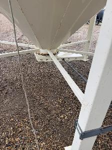 Grain/Water Bin - Photo 3