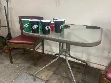 Saskatchewan Roughrider glasses - Photo 5