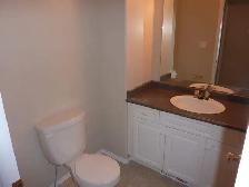 Leduc Two Bedroom Plus Den - Photo 5