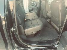 2023 GMC Sierra 1500 Crew Cab SLT Triple Black Loaded - More GM - Photo 41