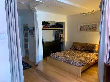 3 1/2 style loft avec 1 stationnement garage a louer - Photo 5