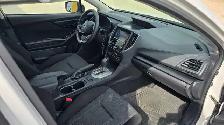 CLEAN TITLE LOW KM SUBARU IMPREZA - Photo 7