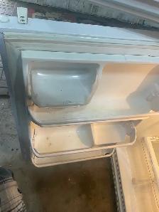 refrigerator used, but works excellent - Photo 3