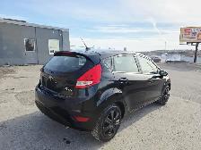 2011 Ford Fiesta Manual Hatchback Well Maintained - Photo 4