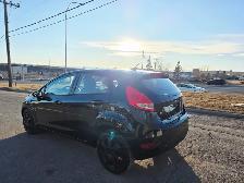 2011 Ford Fiesta Manual Hatchback Well Maintained - Photo 6