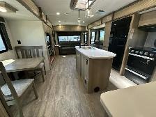 2024 Outback 330RL, COUPLES UNIT, LUXURIOUS, KING BED, ISLAND - Photo 5