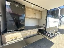2024 Outback 330RL, COUPLES UNIT, LUXURIOUS, KING BED, ISLAND - Photo 13