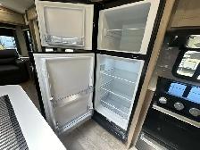 2024 Outback 330RL, COUPLES UNIT, LUXURIOUS, KING BED, ISLAND - Photo 30