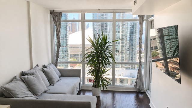 1 Bed   Den - Condo for Lease – CityPlace - CN Tower View