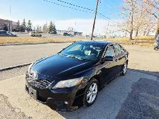2010 Toyota Camry SE V6 Leather Heated Seats Sunroof
