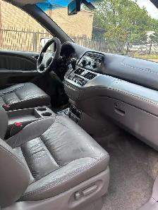 2008 HONDA ODYSSEY EX-L with DVD player - Photo 6