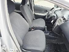 2010 Toyota Yaris Manual Low Kilometer Remote Starter AC - Photo 11