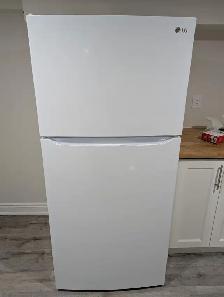 Washer and Dryer, stove, Fridge - in excllent condition - Photo 2