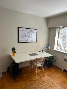 Spacious Corner Unit 1 Bedroom Apartment - Photo 8