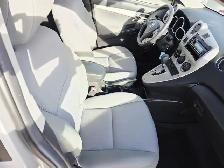 2009 Toyota Matrix XR Automatic Cruise Control Bluetooth - Photo 11