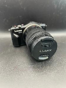 PANASONIC LUMIX DMC-GF3 MIRRORLESS CAMERA