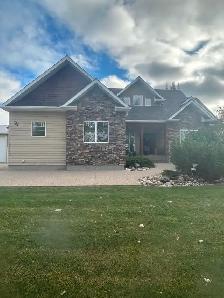 Looking for siding crew - Photo 5