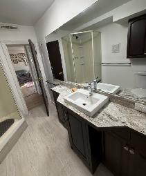 $1,200/MONTH 1-BEDROOM - ALL UTILITIES INCLUDED - July 1 Move In - Photo 6