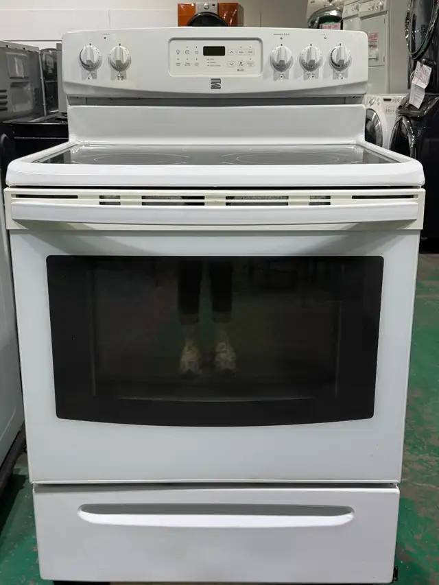 Kenmore Glass Top Stove 970-689423 (S4258) $400 Free Delivery