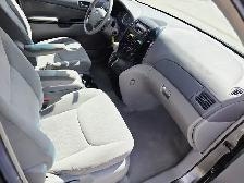 2004 Toyota Sienna 7-Passenger AWD Power Seats - Photo 12