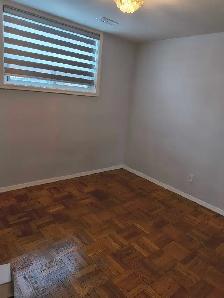 July 1 - bright bedroom available Etobicoke Islington/Albion - Photo 2