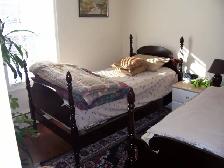 Twin Antiques- Original and immaculate - Photo 2