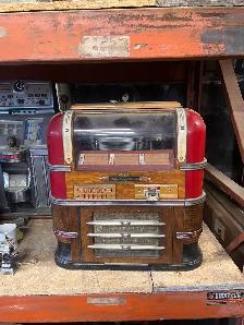 Rare 1939 Wurlitzer countertop Jukebox